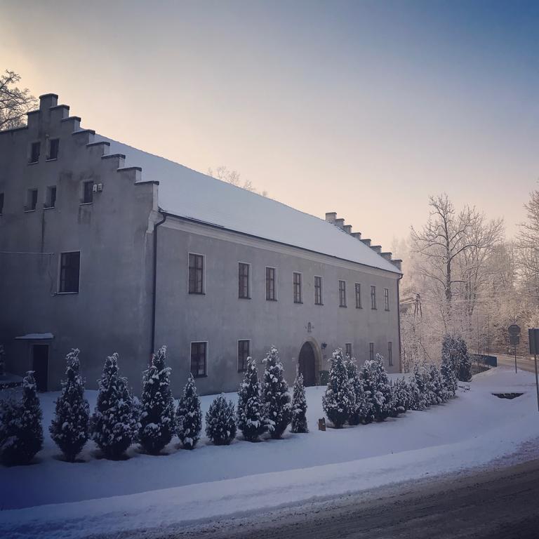 Zamek W Dziegielowie Kültér fotó